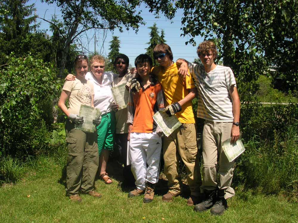 Alice Casselman with the HYS Team, July 9, 2009
